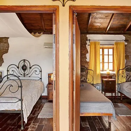 Country house - Laendliches Haus, Pepita La De Flores Tejeda (Gran Canaria)