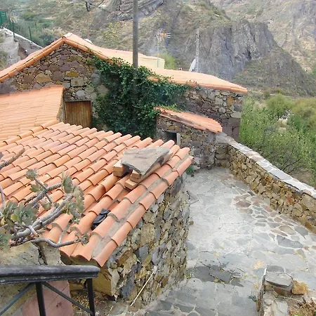 Country house - Laendliches Haus, Pepita La De Flores Tejeda (Gran Canaria)