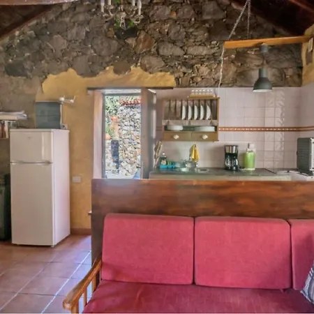 - Laendliches Haus, Pepita La De Flores Country house *